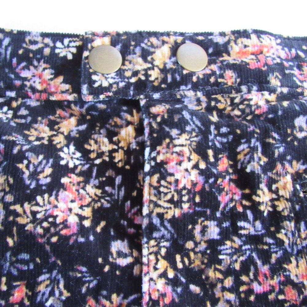 Womens Mossimo Black Floral Corduroy Skirt Size 8 - Picture 5 of 7